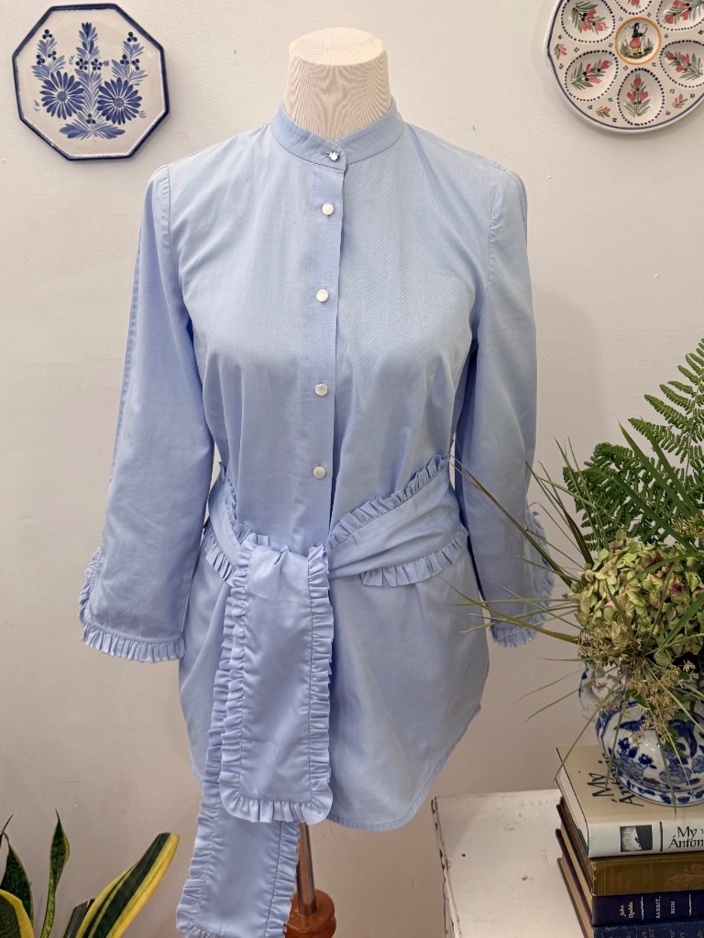 Blue Ruffle Blouse with Sash, Long-Sleeve. SZ 6. Corporate Chic